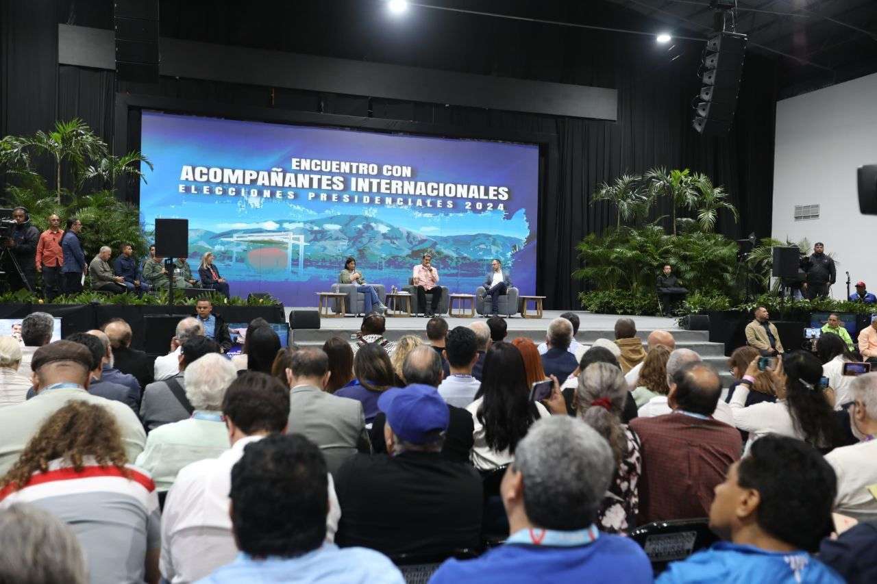 Maduro: El capitalismo y la extrema derecha han provocado baños de sangre