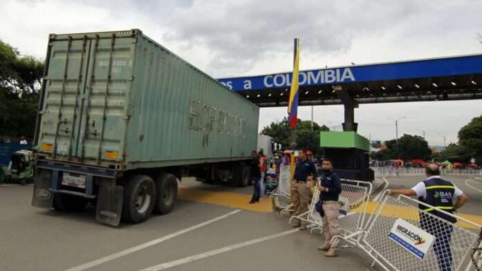 304 millones de dólares es el comercio con Colombia