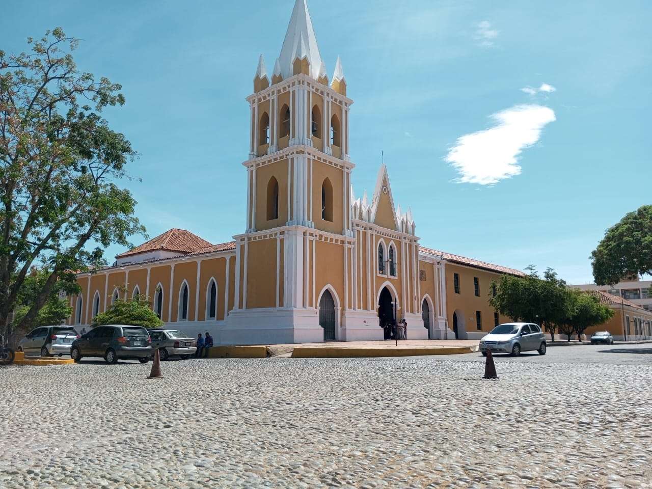 Coro representa la fe como ciudad mariana