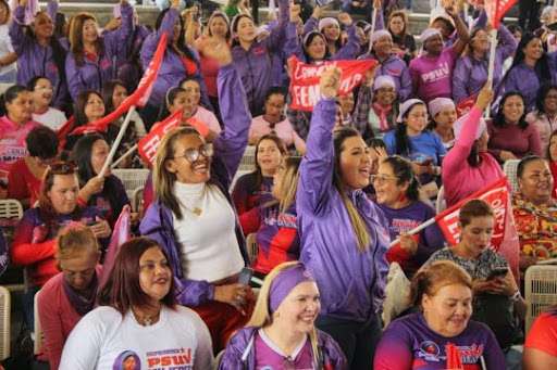 Mujeres del PSUV rechazan discurso de violencia de la oposición