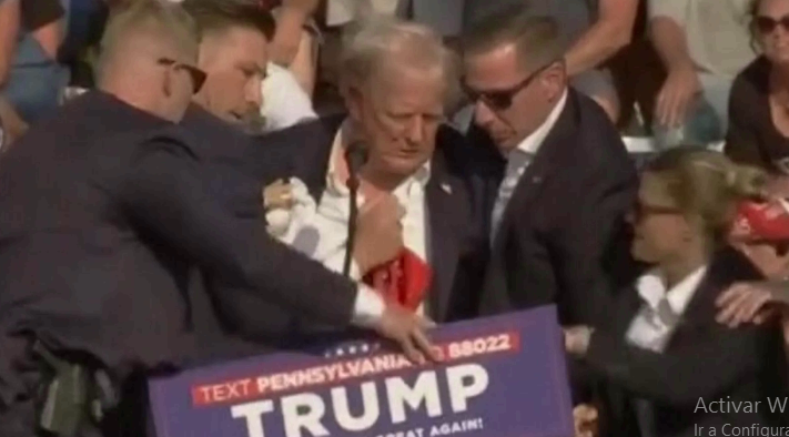 Caos en un acto de Donald Trump tras escucharse disparos