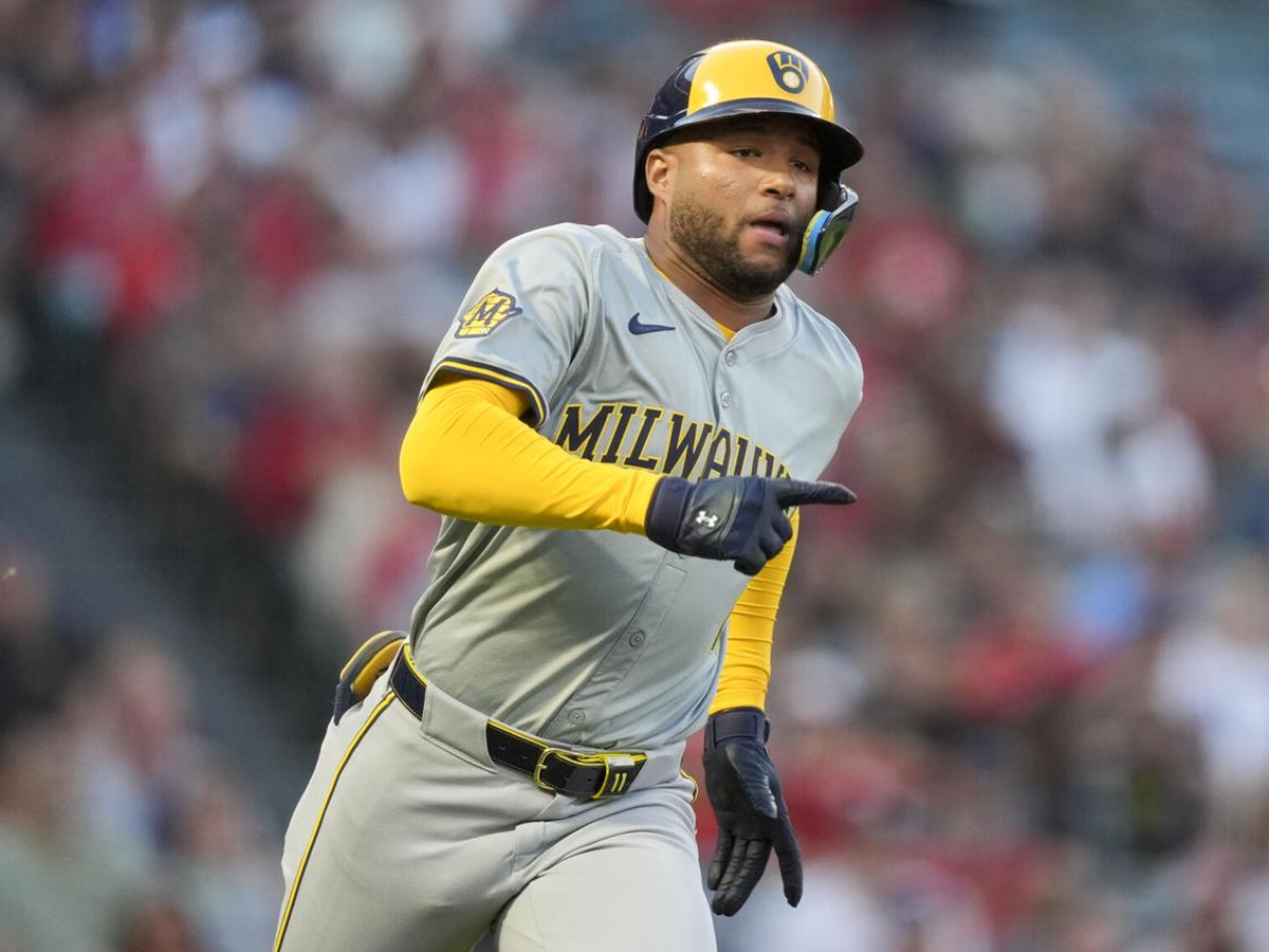 Chourio y Contreras fueron las bujías de Milwaukee