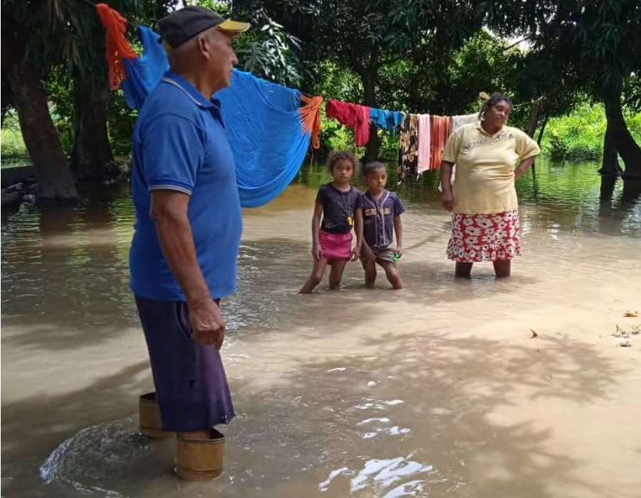 Afectadas más de 65 familias por crecida de ríos en Barinas