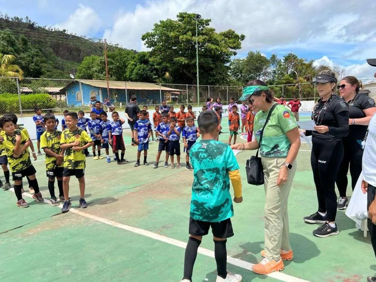 El fútbol toma las comunidades de Canaima