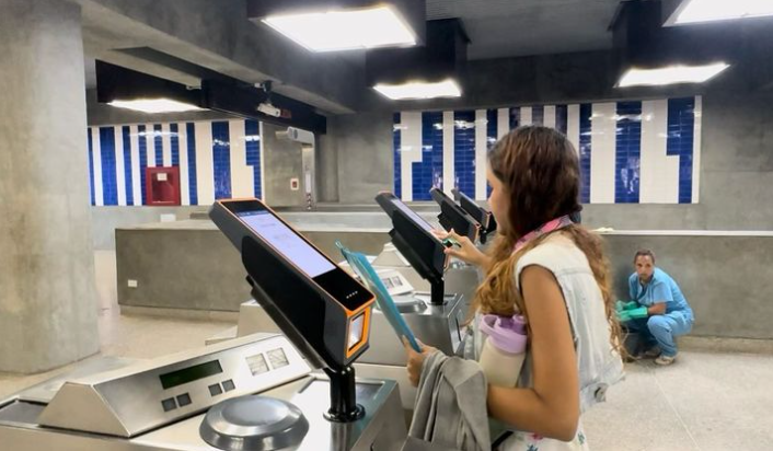 Ministro de Transporte denuncia ataque cibernético contra Conviasa y sistemas de metro