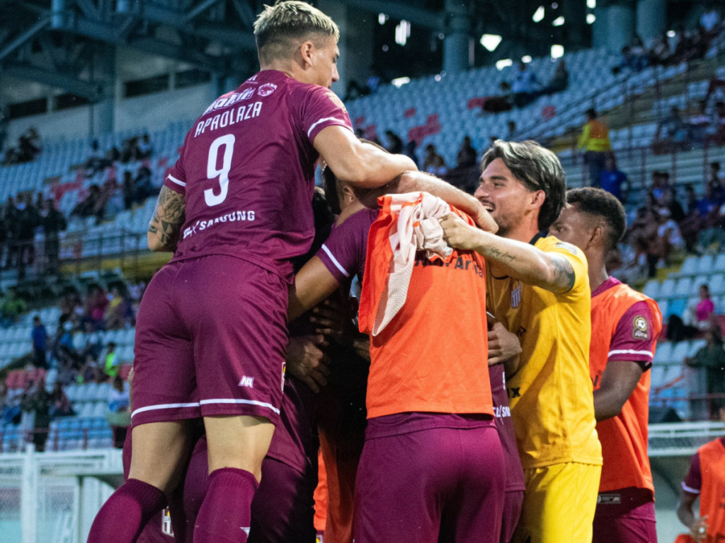 Carabobo FC recibe a Monagas SC en el Misael Delgado