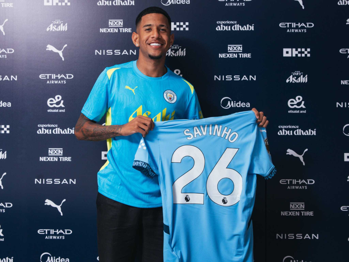 Savinho fue presentado por el Manchester City