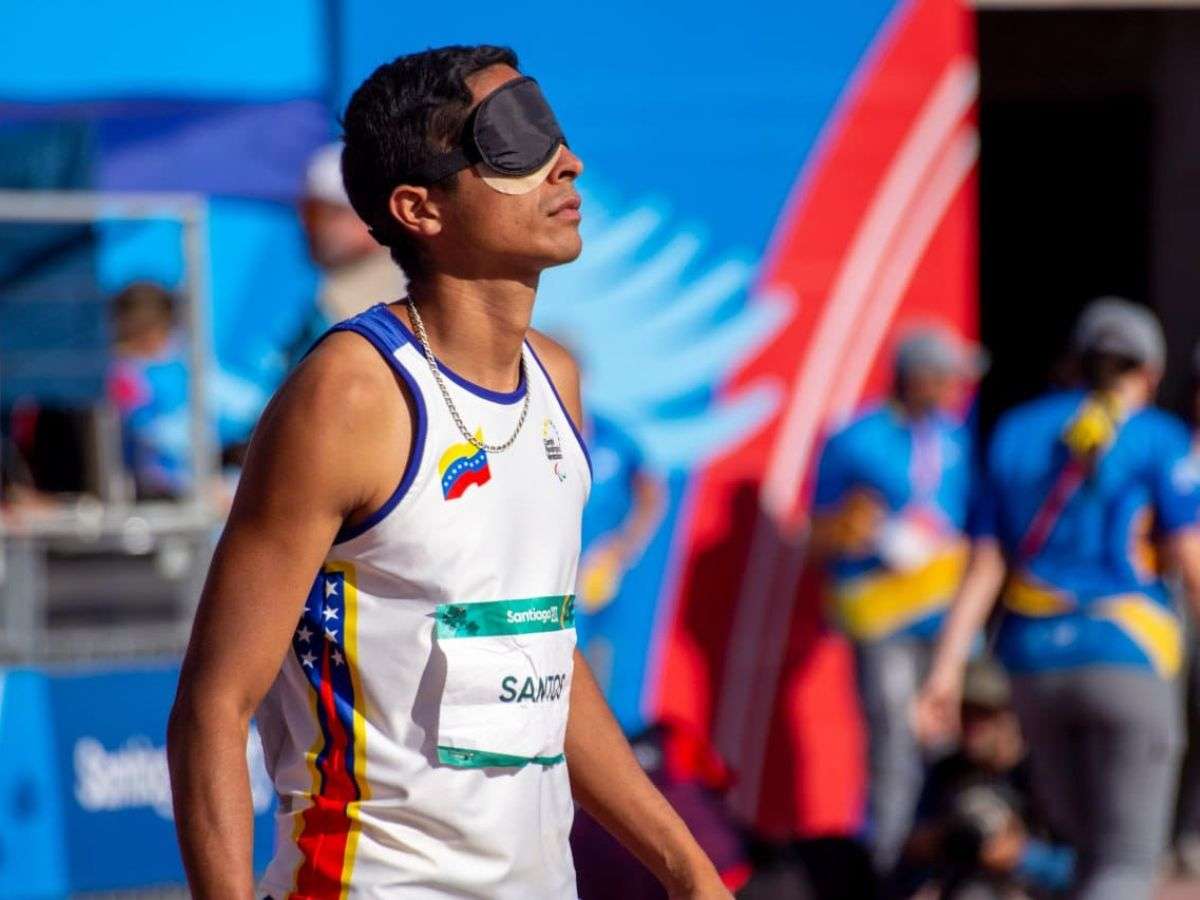 Enderson Santos irá por la gloria de los 400m T11