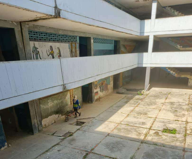 Rehabilitan liceo Dr. José Francisco Torrealba en Santa Lucía del Tuy