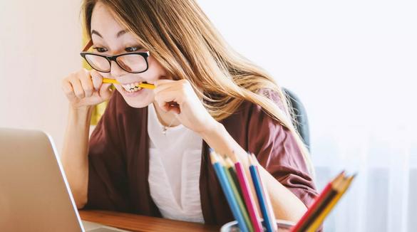 Nuevo estudio revela razones del estrés ante los retos y errores