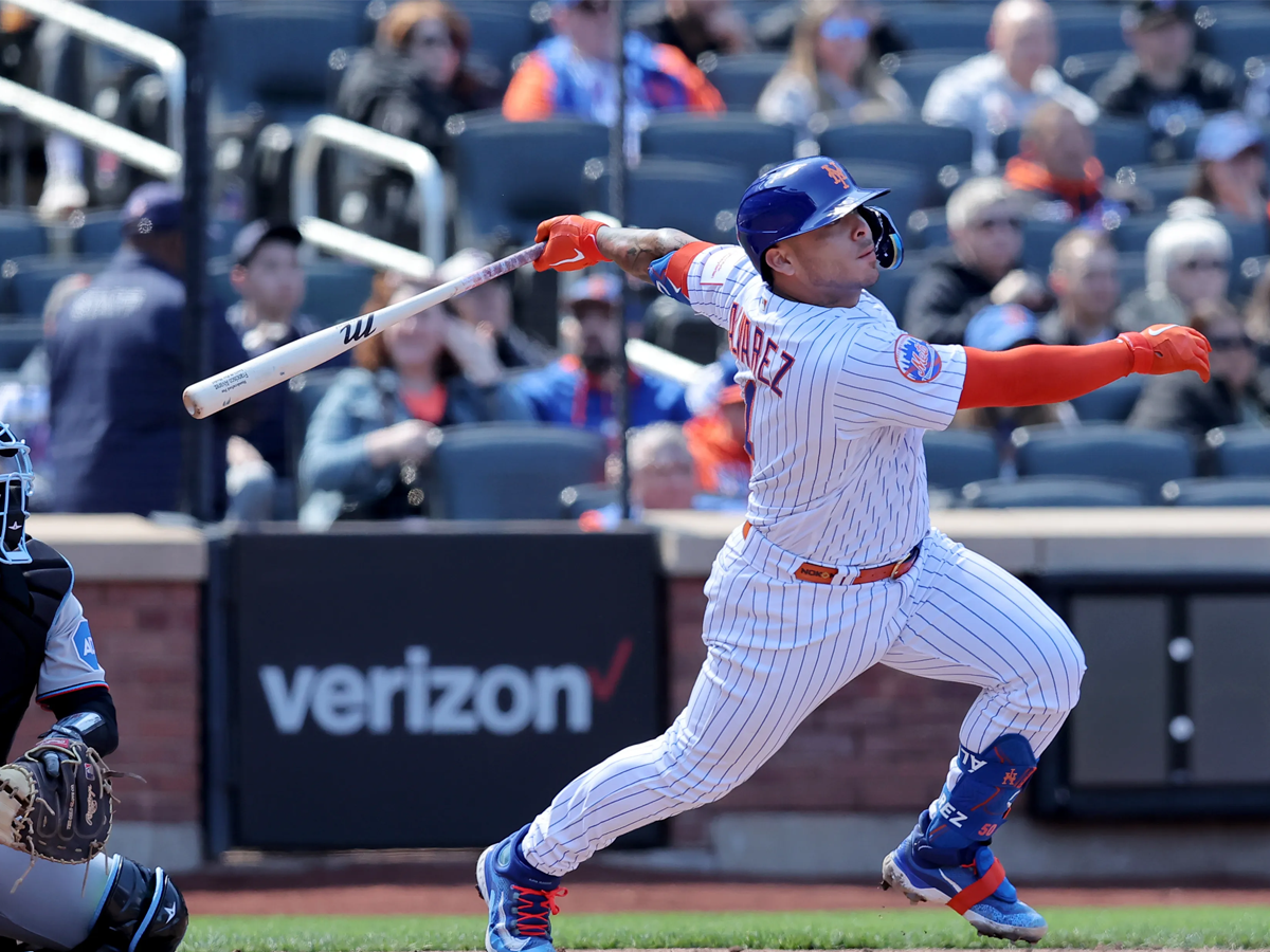 Álvarez llegó a 11 juegos multihits en la campaña