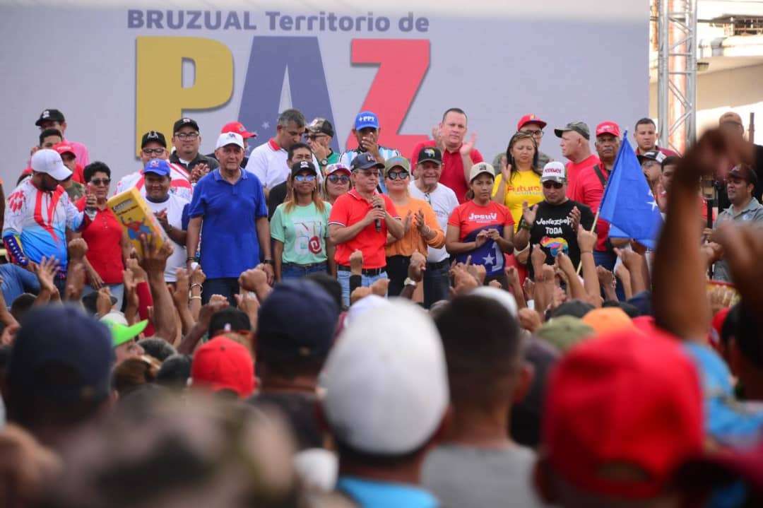 Yaracuyanos ratifican llamados a la paz y apoyo al presidente Maduro