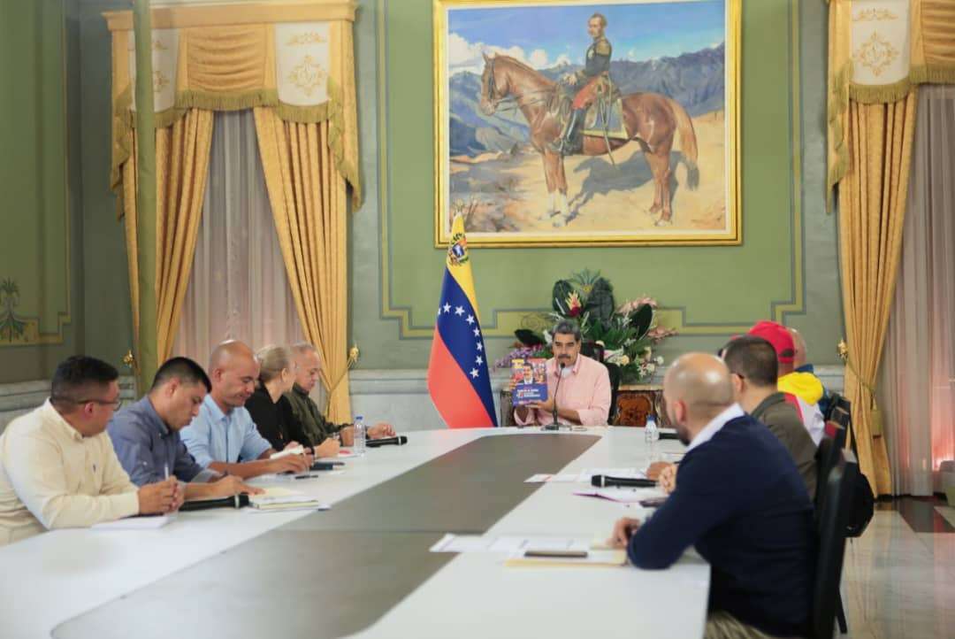 Maduro: Nada ni nadie detendrá nuestro modelo de democracia
