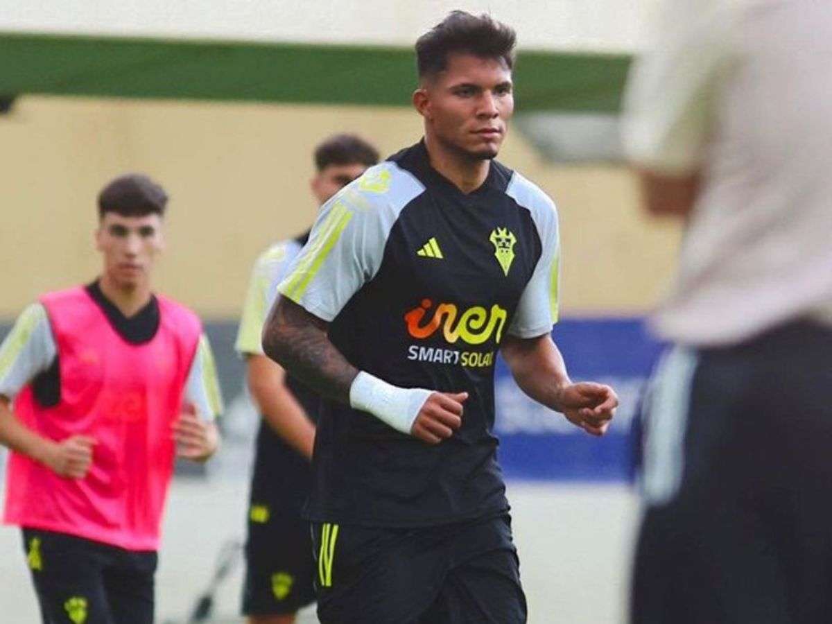 Jovanny Bolívar llega al fútbol de Ucrania