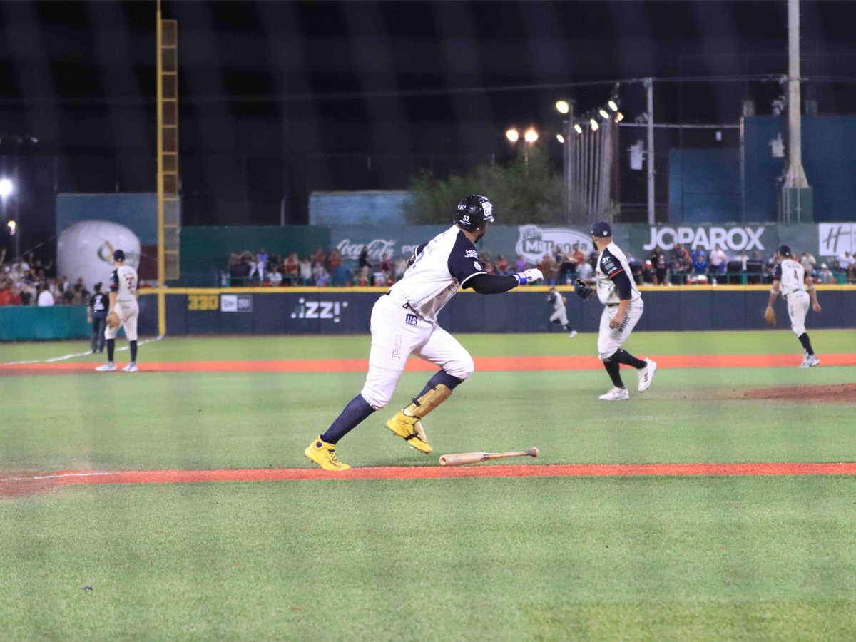 Tecolotes contaron con ofensiva de Sardiñas y Galvis