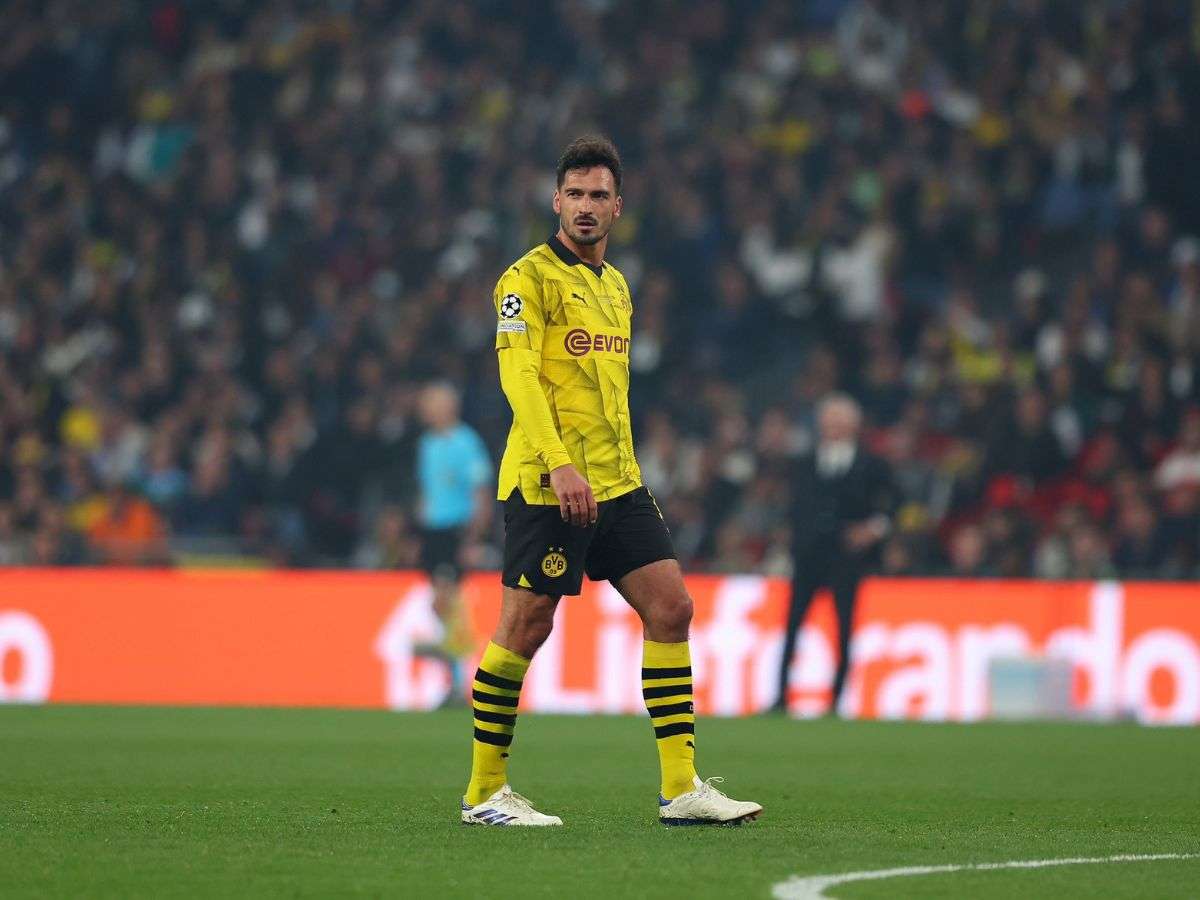 Mats Hummels rompió acuerdo con Real Sociedad