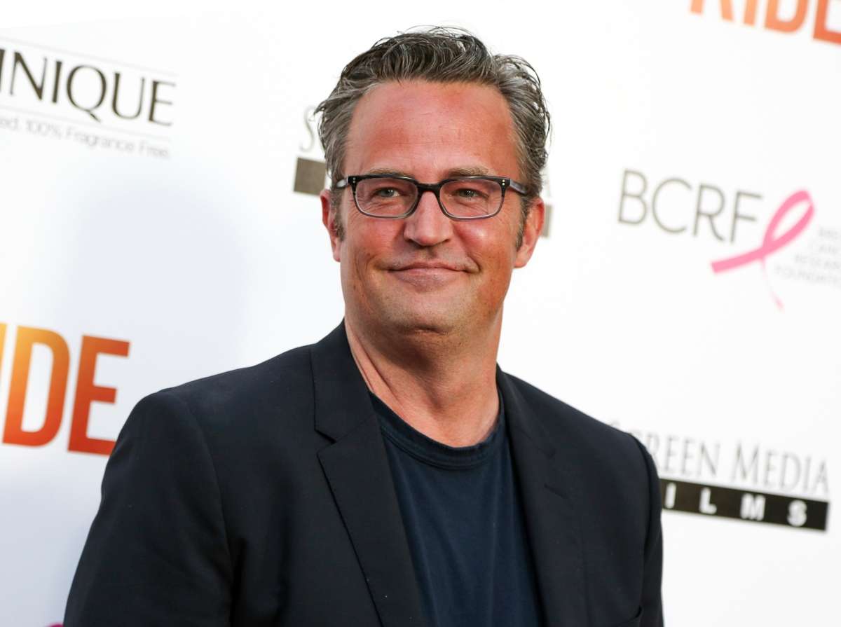 Muerte de Matthew Perry dejó varios detenidos