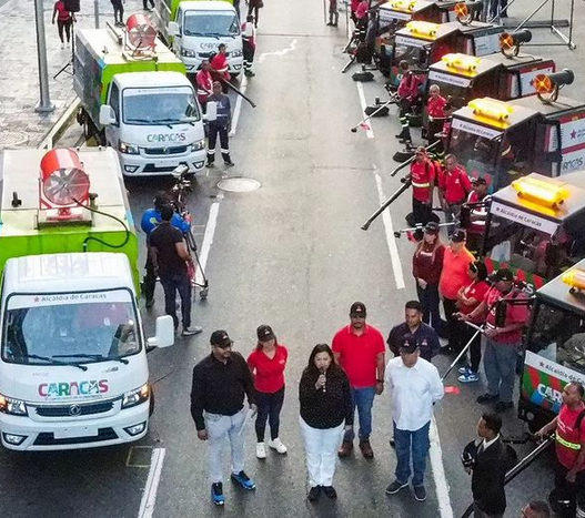 Supra Caracas incorpora nuevos equipos para limpieza de la ciudad