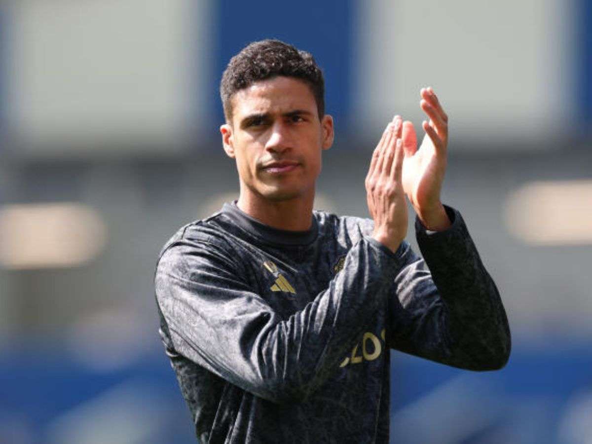 Raphael Varane se lesiona en su debut con el Como