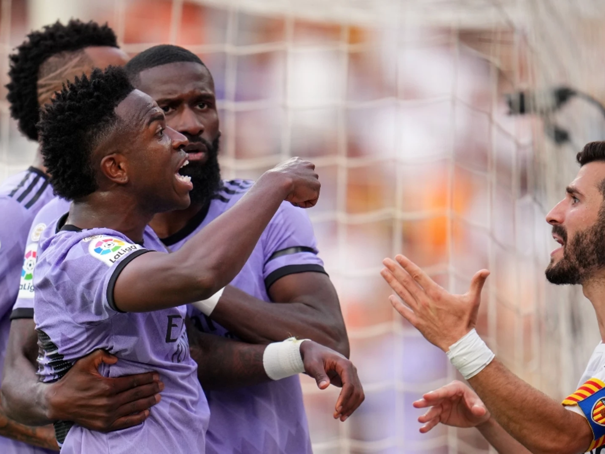 Vinícius: "Nos retiraremos del campo si hay racismo"