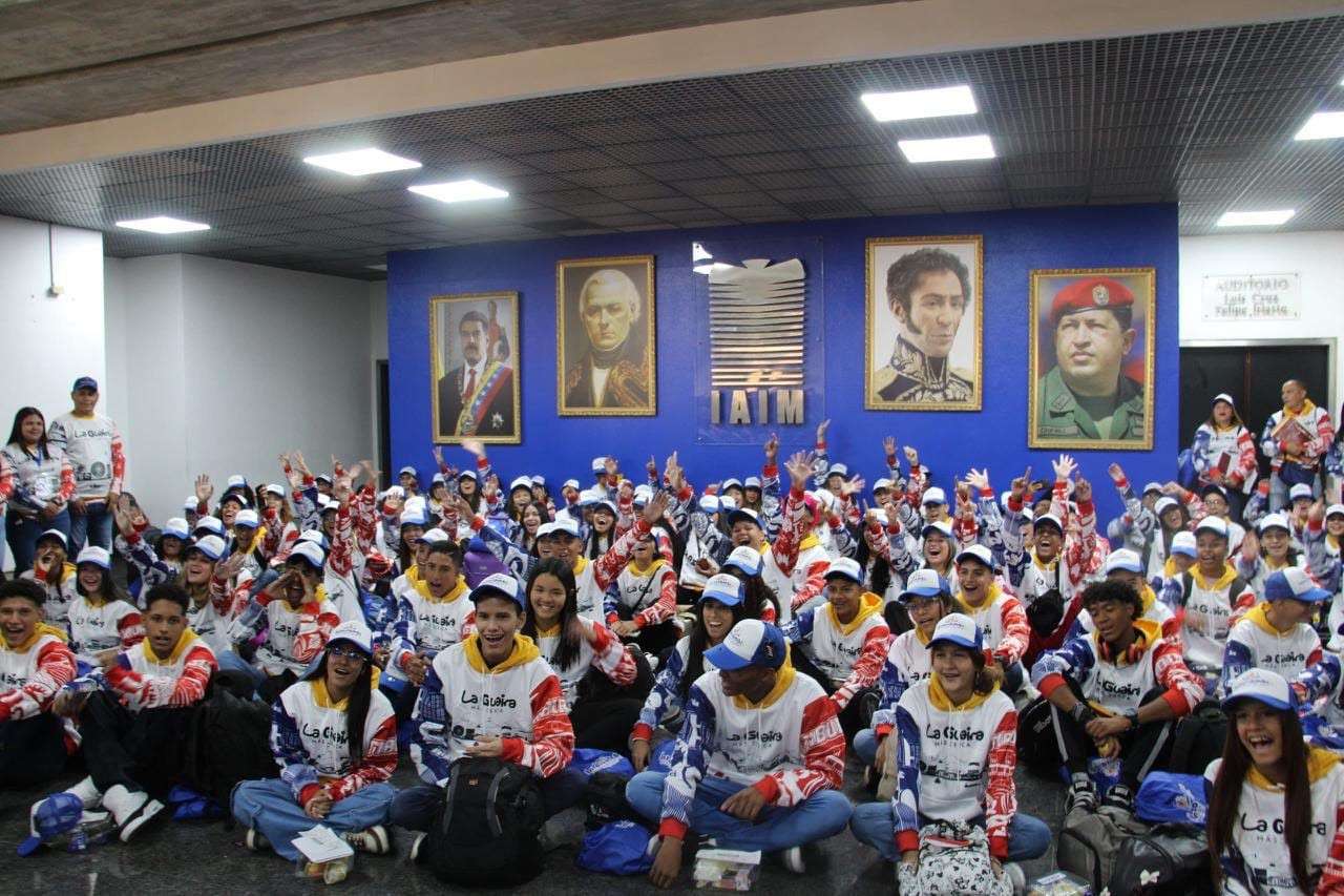Estudiantes de tres estados disfrutan de intercambio vacacional