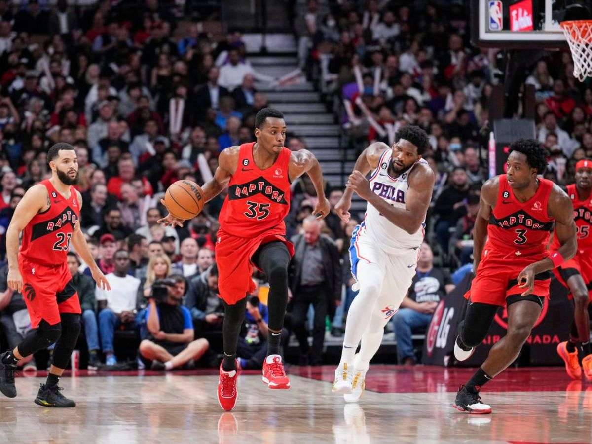 Christian Koloko firma con Lakers contrato bidireccional