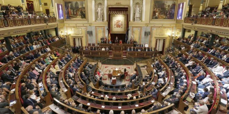Congreso de España sesiona para votar una iniciativa del Partido Popular que busca reconocer a Edmundo González como ganador