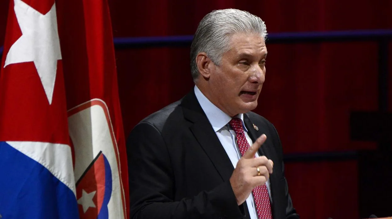 Díaz-Canel denuncia el “despojo” de los recursos del Estado venezolano