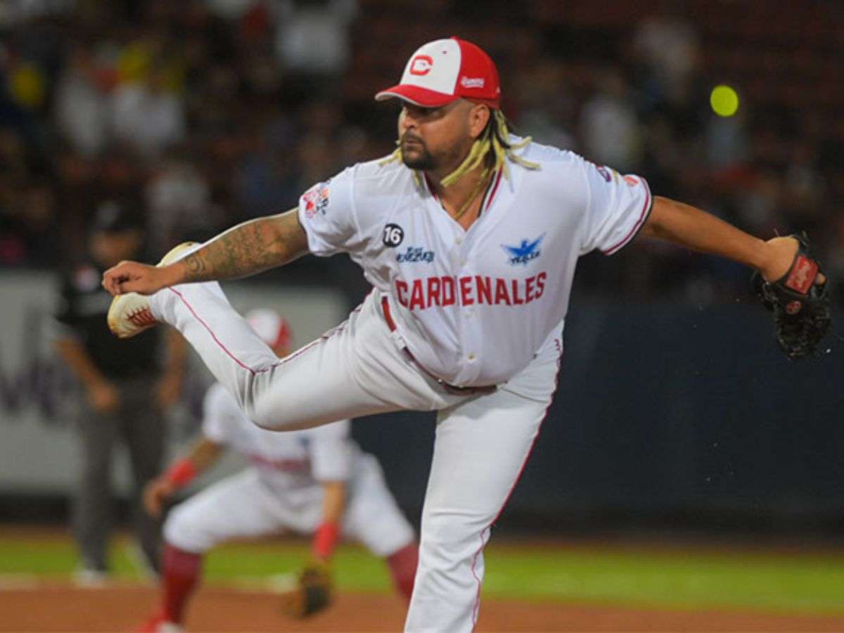 Williams Pérez a la expectativa si volverá con Cardenales