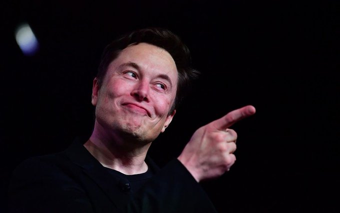Elon Musk está en camino a convertirse en el primer trillonario del mundo