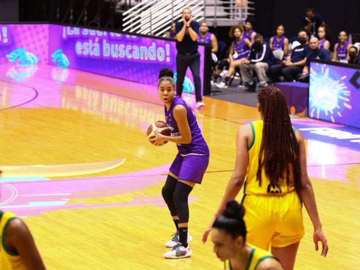 Estefani Fajardo vestirá camiseta del Club Barcelos