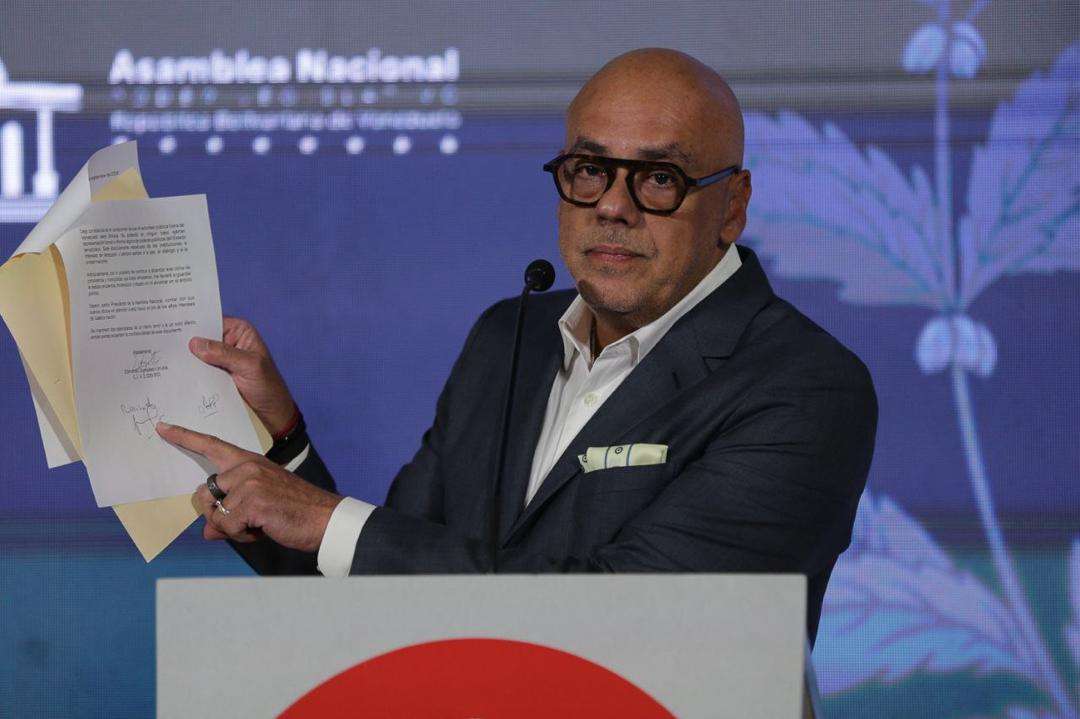 Urrutia acató - Últimas Noticias