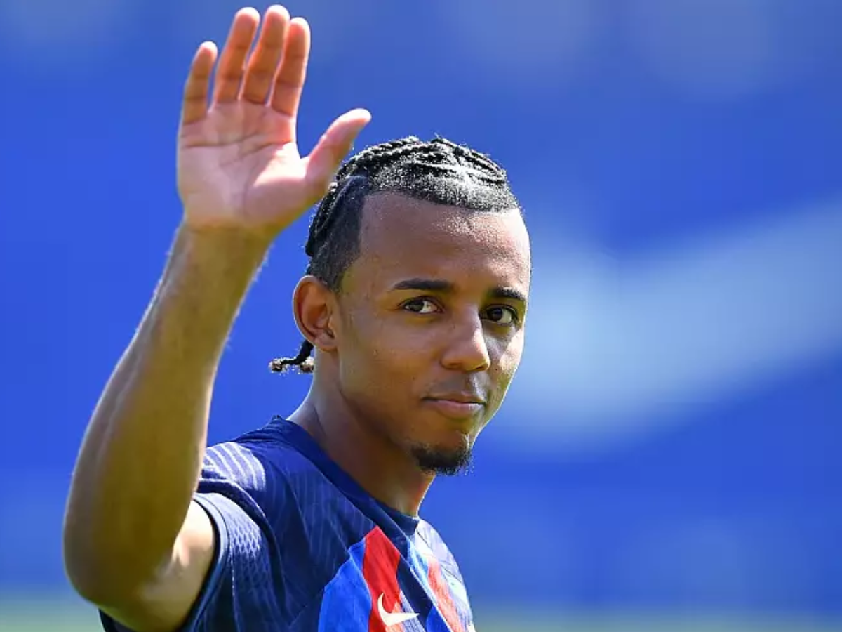 Koundé respalda a Rodri sobre huelga de futbolistas
