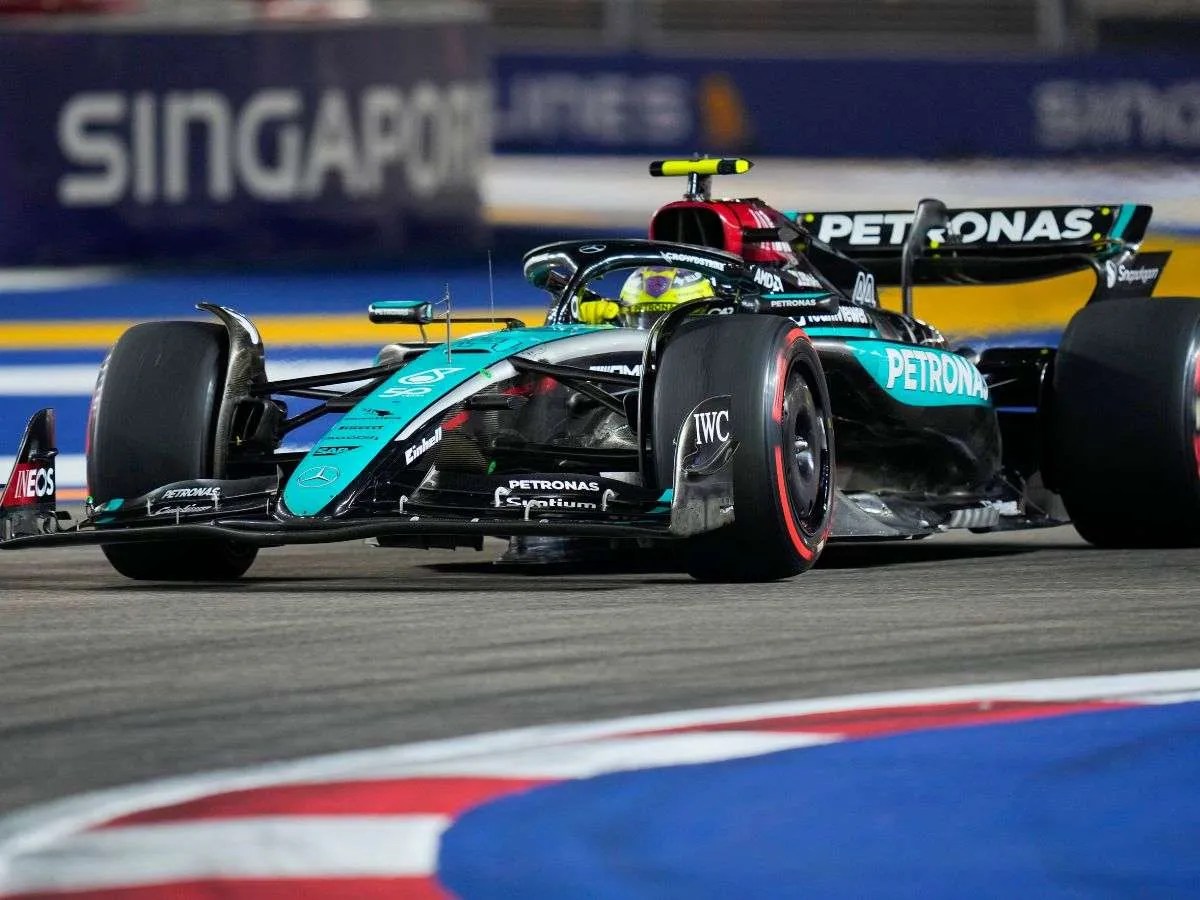 Lewis Hamilton sufre de problemas mentales