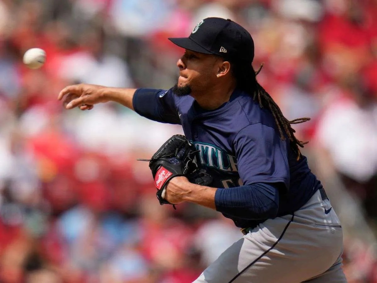 Luis Castillo enviado a lista de lesionados