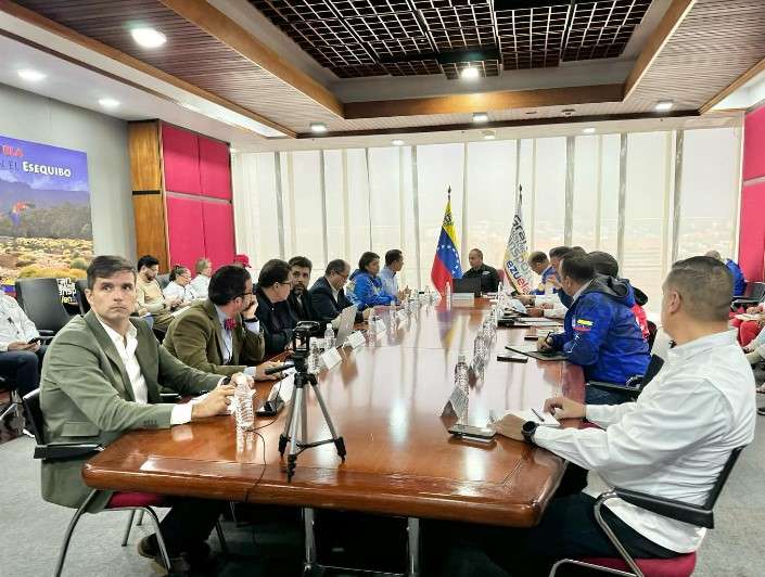 Afinan estrategias para reducir tiempos en la exportación de productos