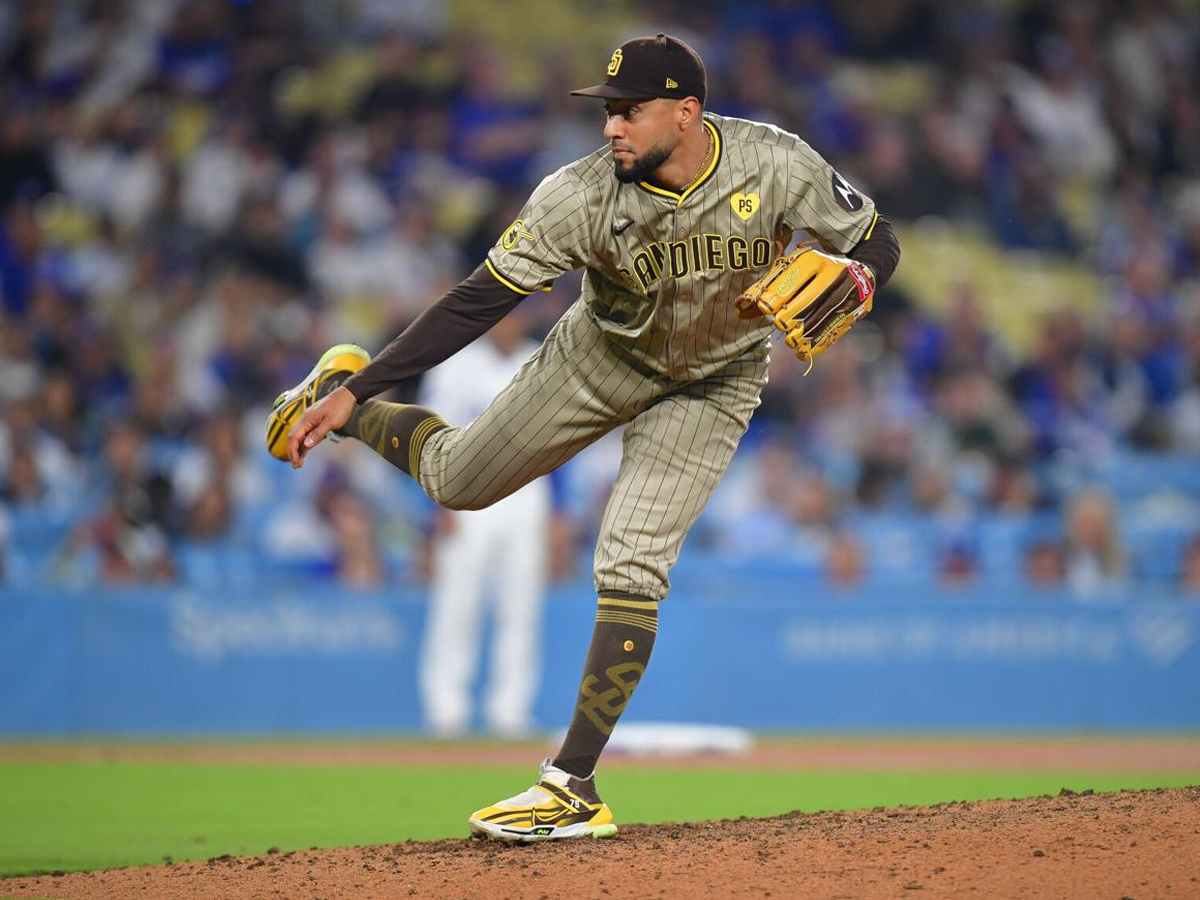 Robert Suárez estampó clasificación de Padres