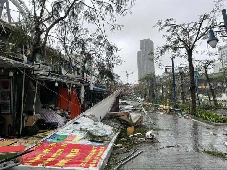 Aumenta a 14 la cifra de muertos por supertifón Yagi en Vietnam