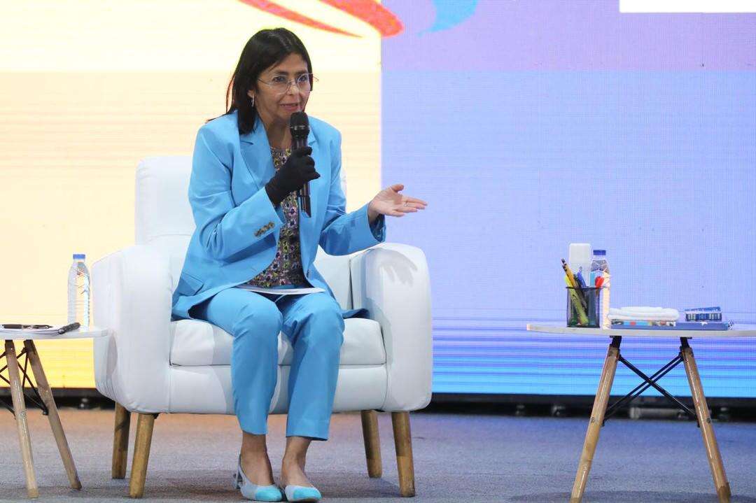 Vicepresidenta al Gobierno español: La falsaria no es buena consejera