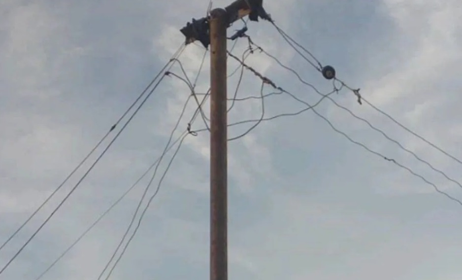 Trágica muerte de un niño de 2 años al tocar un poste de energía eléctrica en Zulia