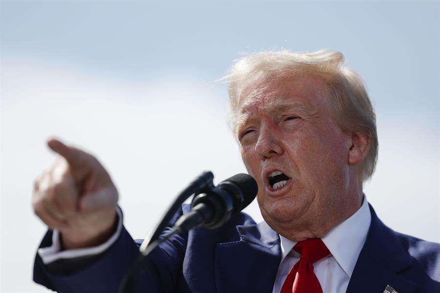 Plan antimigrantes de Trump comenzará deportando venezolanos