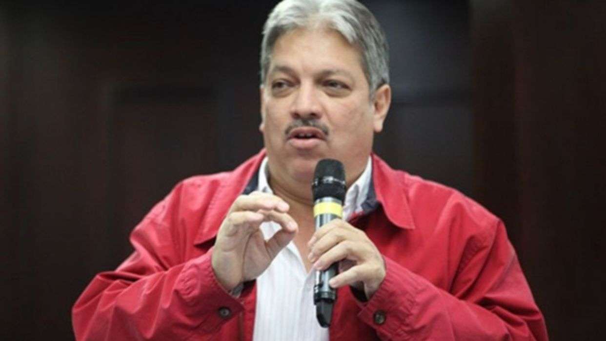 Designan a Elio Serrano Carpio como gobernador de Miranda