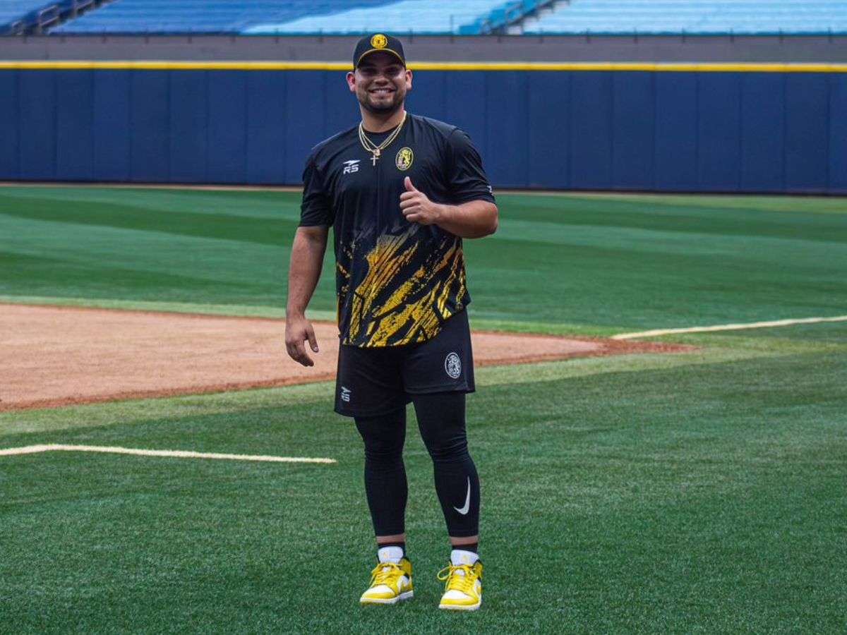 Alfonzo Jr: “Es un honor tener a mi padre conmigo”