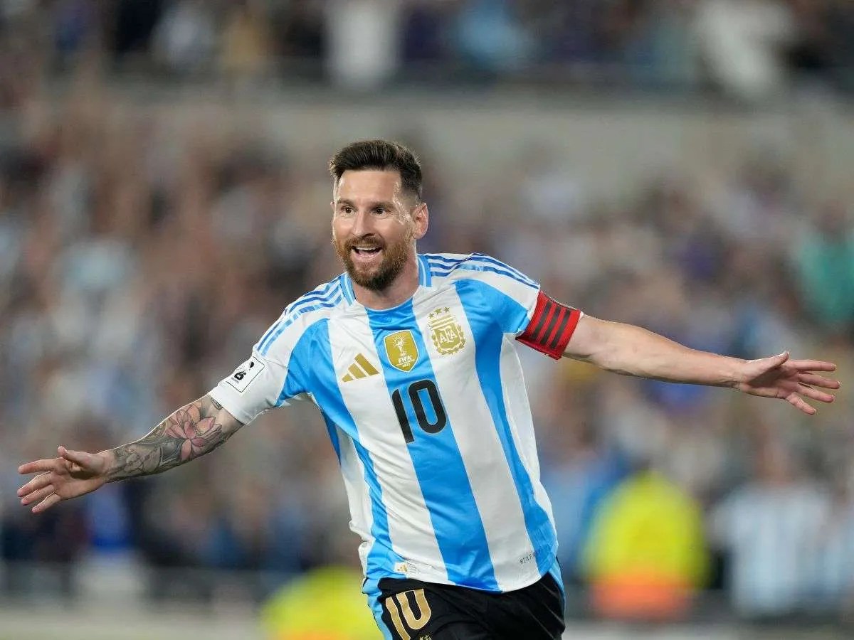 Triplete de Messi dio triunfo de Argentina
