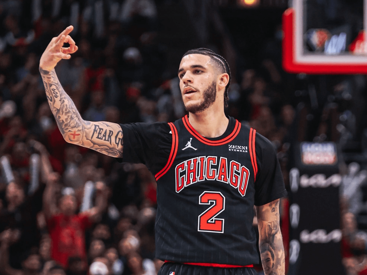 Lonzo Ball regresa a los tabloncillos