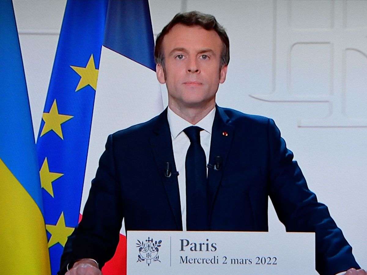 Macron pide que se deje de armar a Israel