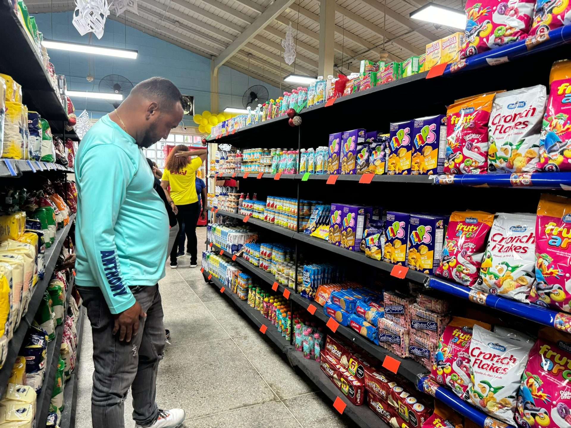 Proyectan reimpulso de la red Mercal desde La Guaira