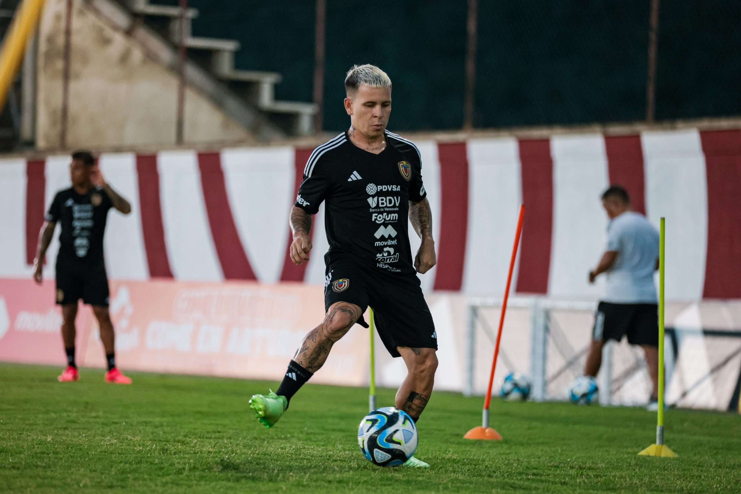 Soteldo, Savarino y Machís: deben lucirse ante Argentina