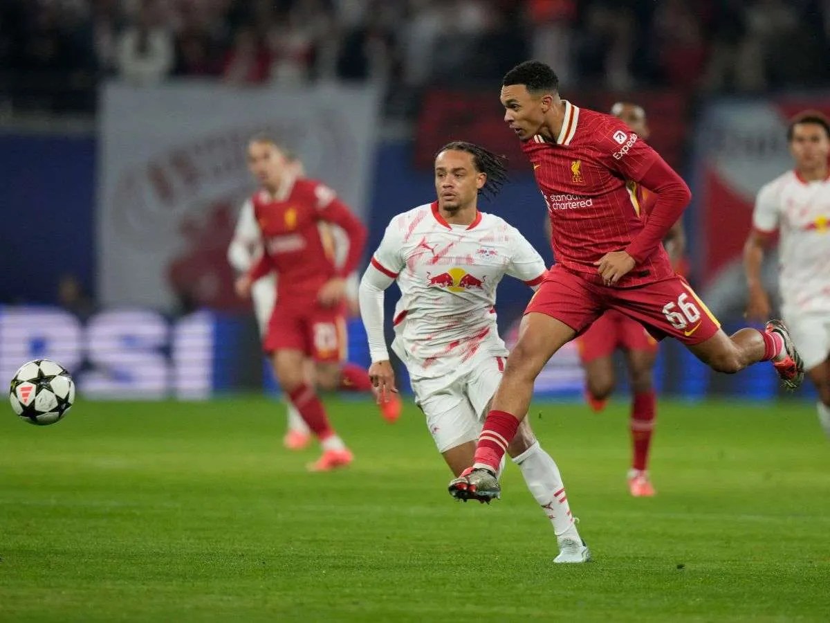 Carragher: "Alexander-Arnold irá al Madrid"
