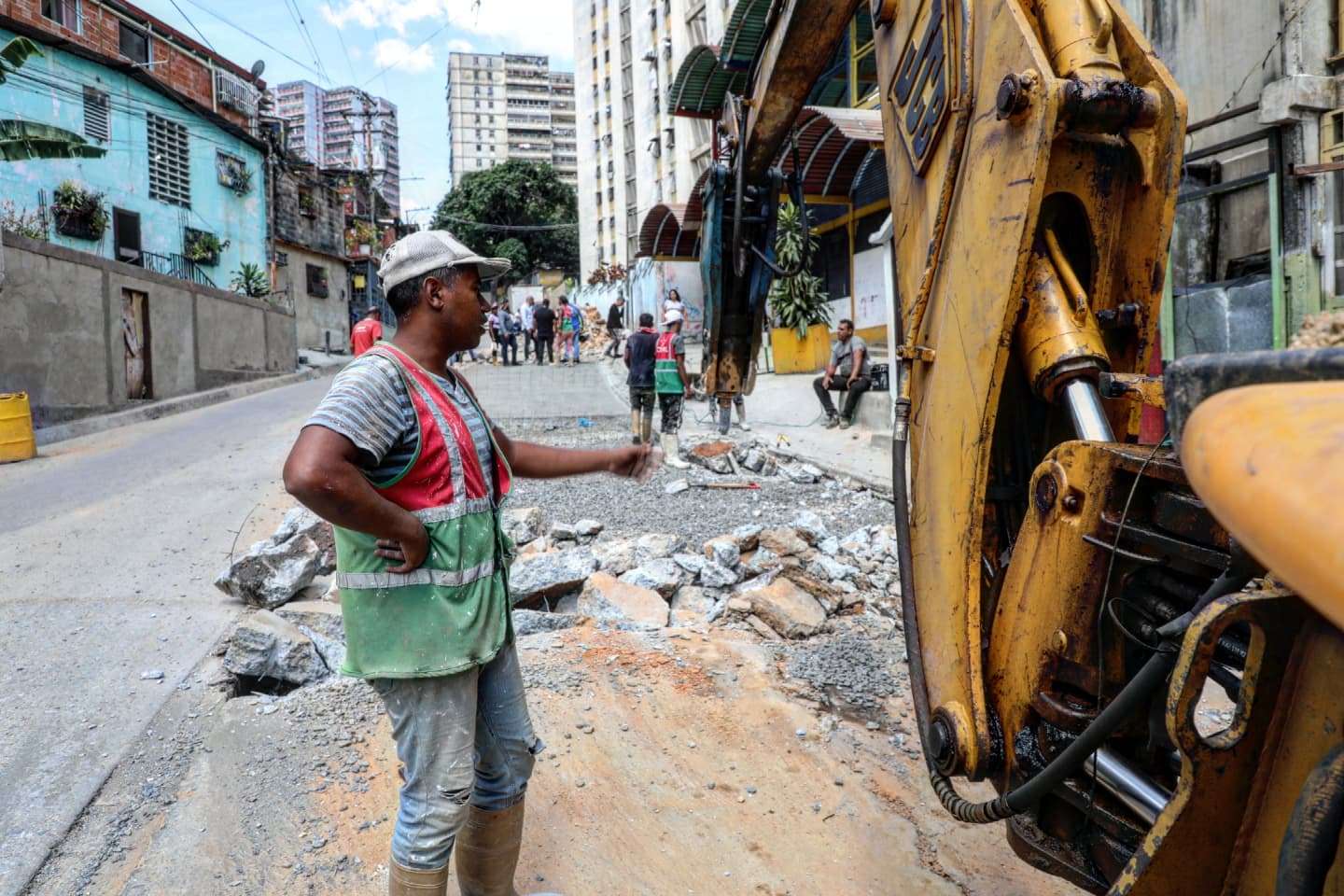 Proyectos comunitarios transforman El Valle y Coche